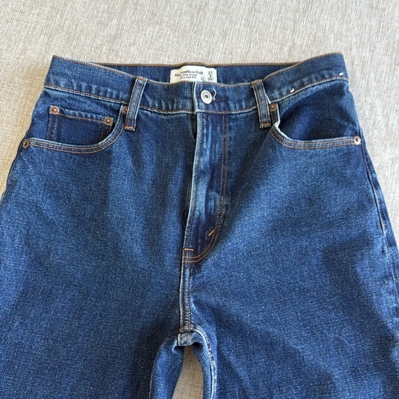 Abercrombie & Fitch Ultra High Rise Ankle Straight Denim Jeans Size 4 / 27‎ Long - Picture 3 of 10